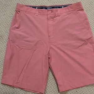 Men’s Johnnie-O Wyatt performance shorts. LIKE NEW